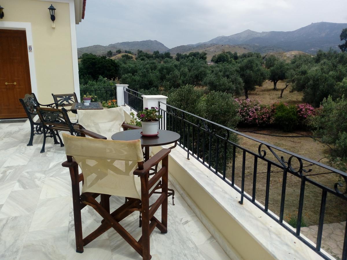 Molivos View Apartament *